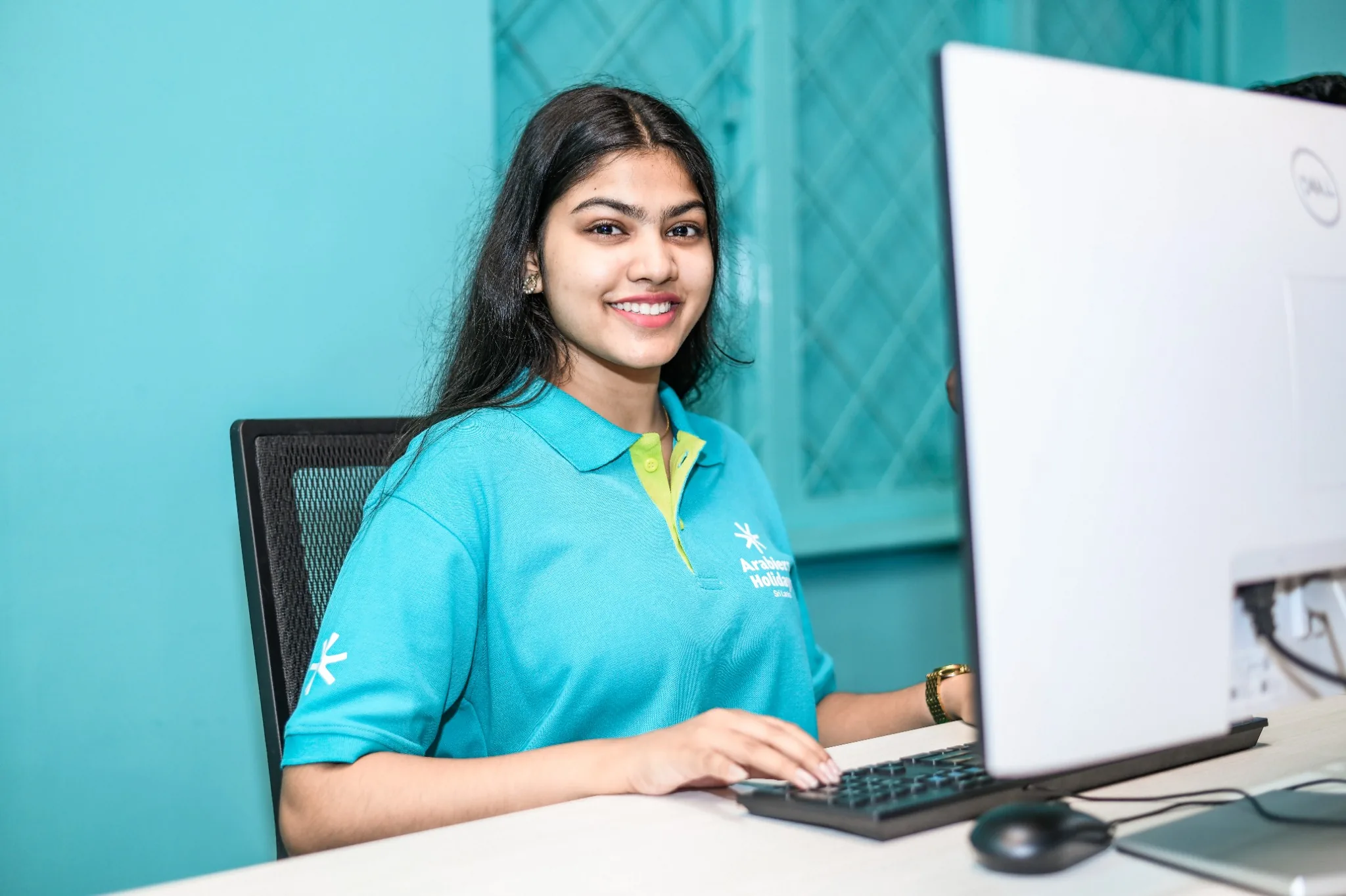 Arabiers Sri Lanka office consultants coordinating GCC family holiday programmes