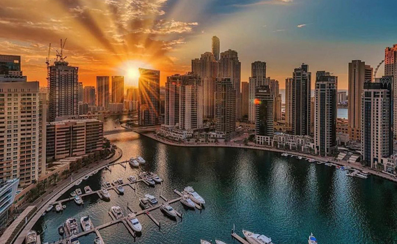 Enjoy Sunset Around Dubai Marina