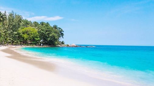 Bentota beach