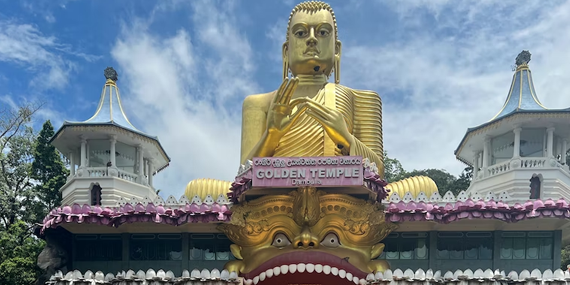 Golden Buddha Statue 