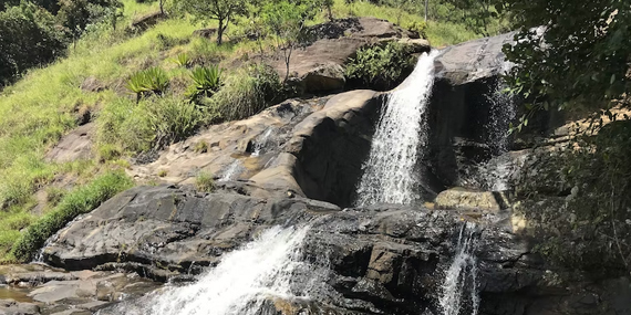 Diyaluma Falls