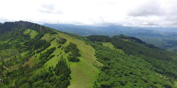 Hanthana Mountain Range