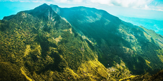 Mount Pidurutalagala 